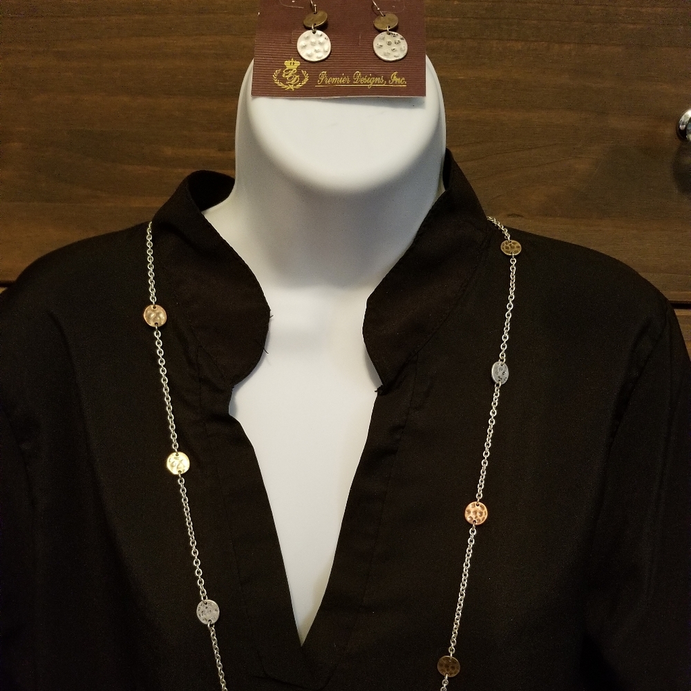 Premier Designs Metal Works 38" necklace w/earring
